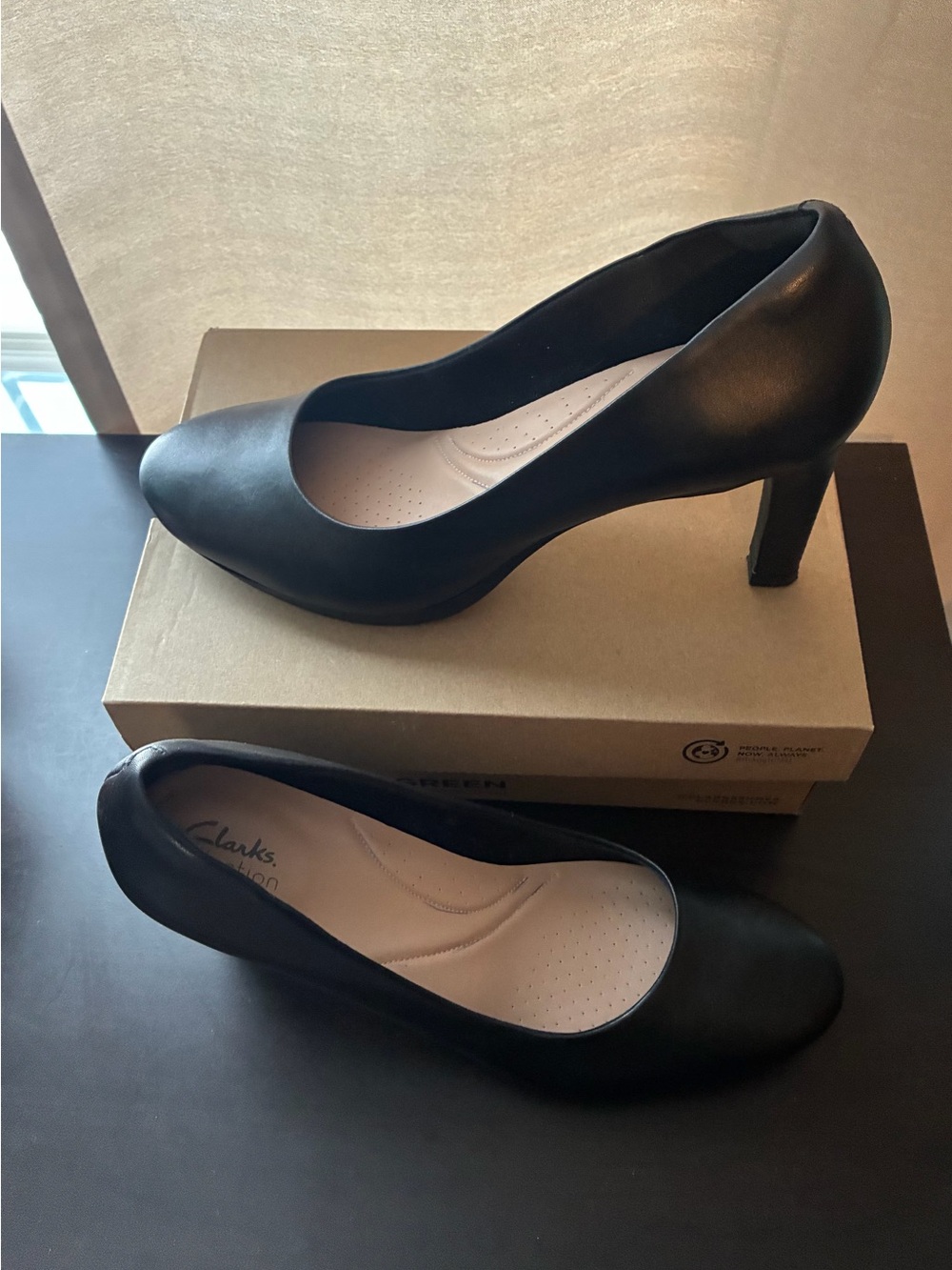 Clarks Black Leather Mid-Heel Pumps